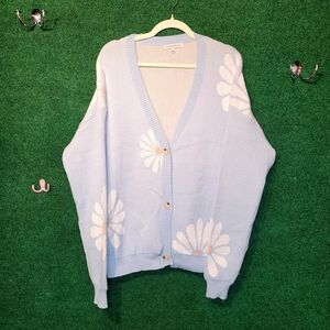 🔥809 NWOT Miss Sparkling Floral Cardigan Sweater